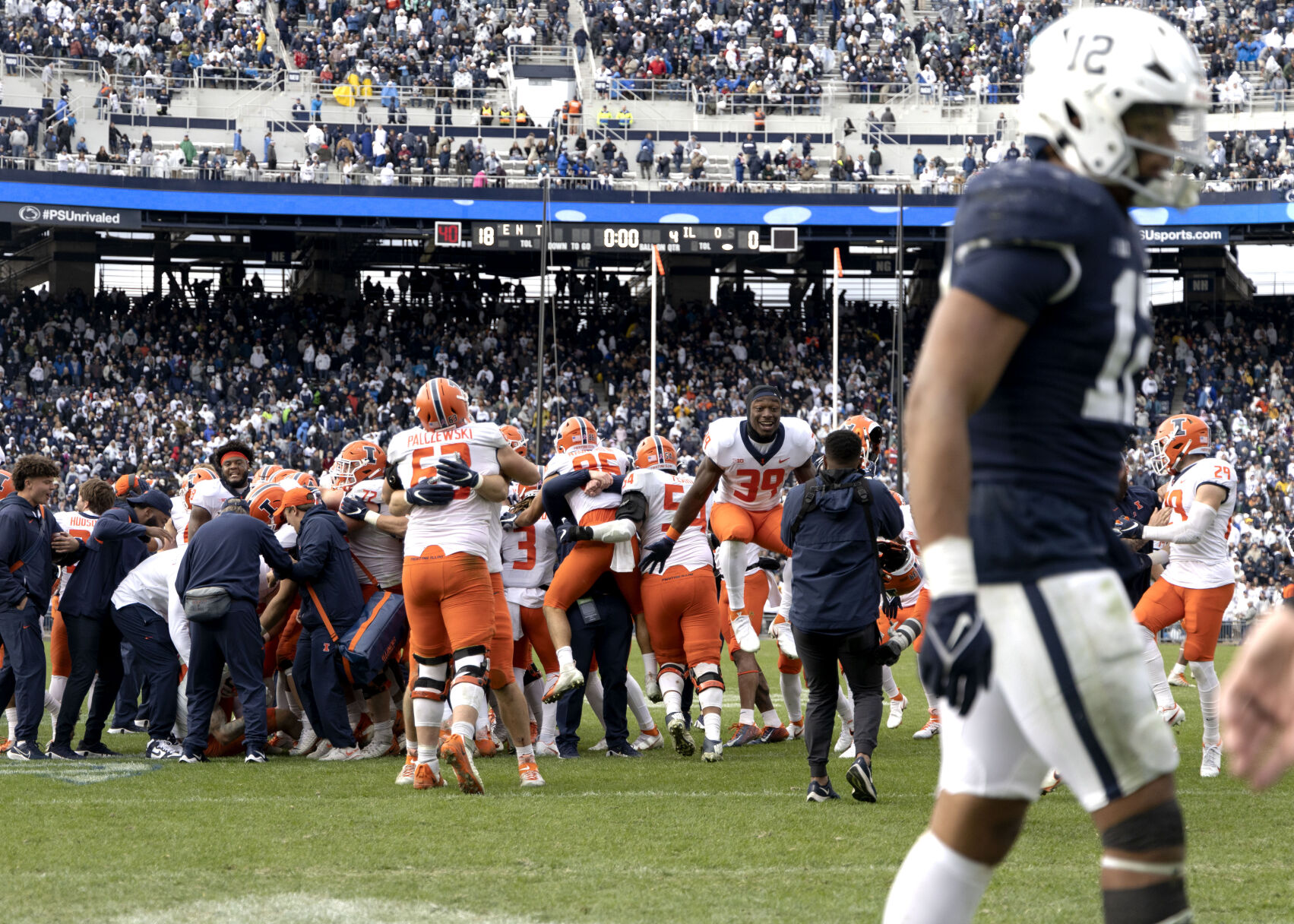 Penn State football vs. Illinois, Illinois victory celebration